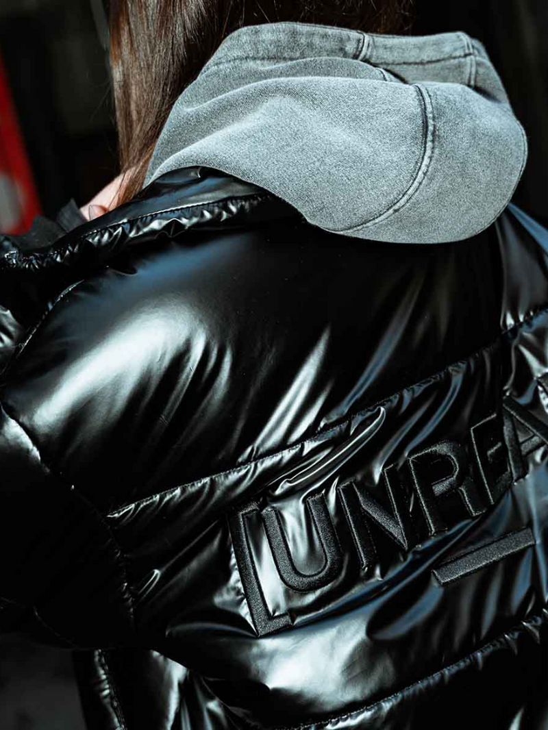 UNREAL Puffer jacket black